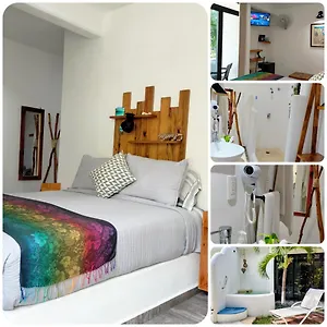 Teki-sha Home&suites Couette-café Bacalar