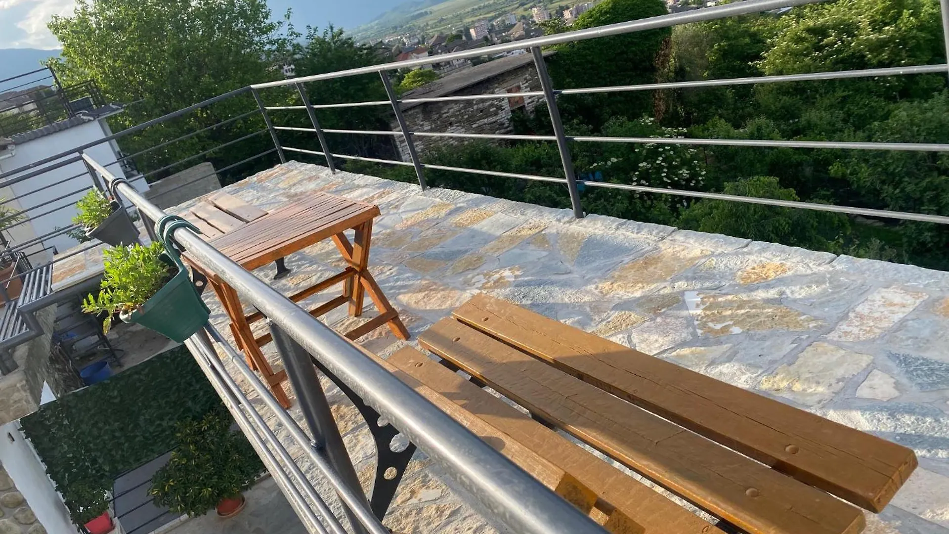 Bixhaku Guesthouse Gjirokaster 0*,  Albania